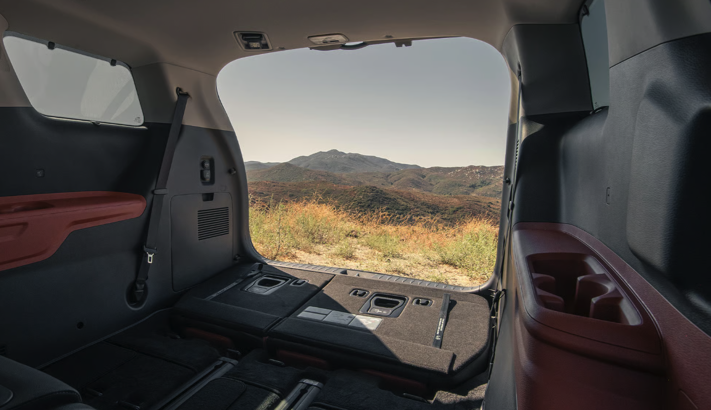2026 kia carnival hybrid cargo space
