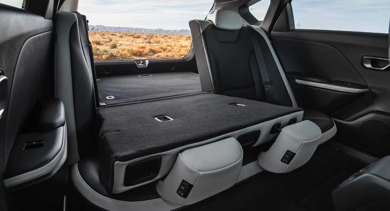 2026 kia k4 hatchback cargo space