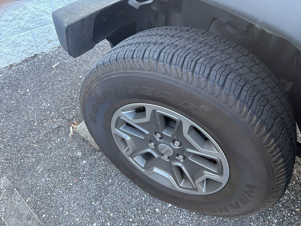 2016 Jeep Wrangler Sport