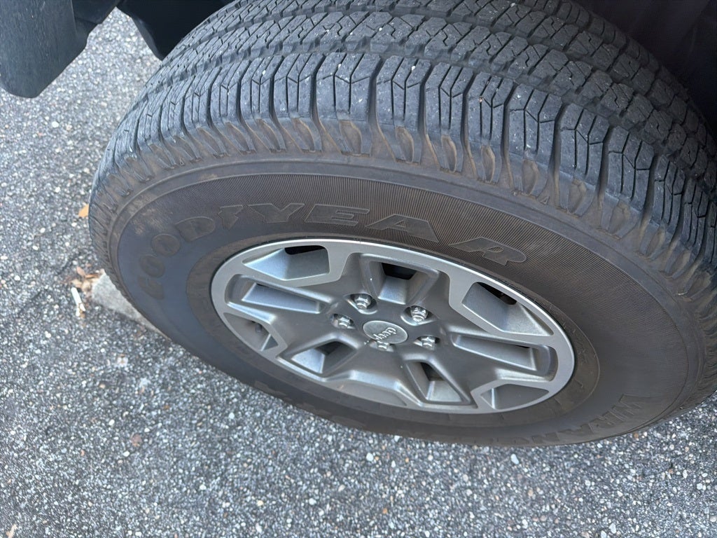 2016 Jeep Wrangler Sport