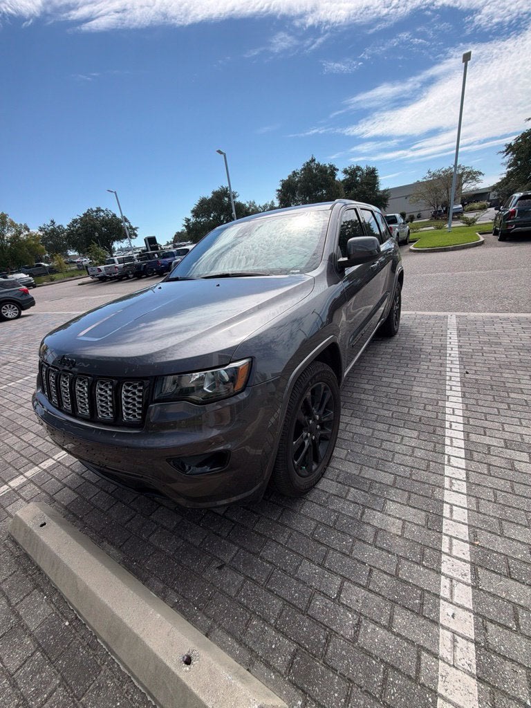 2021 Jeep Grand Cherokee Laredo X