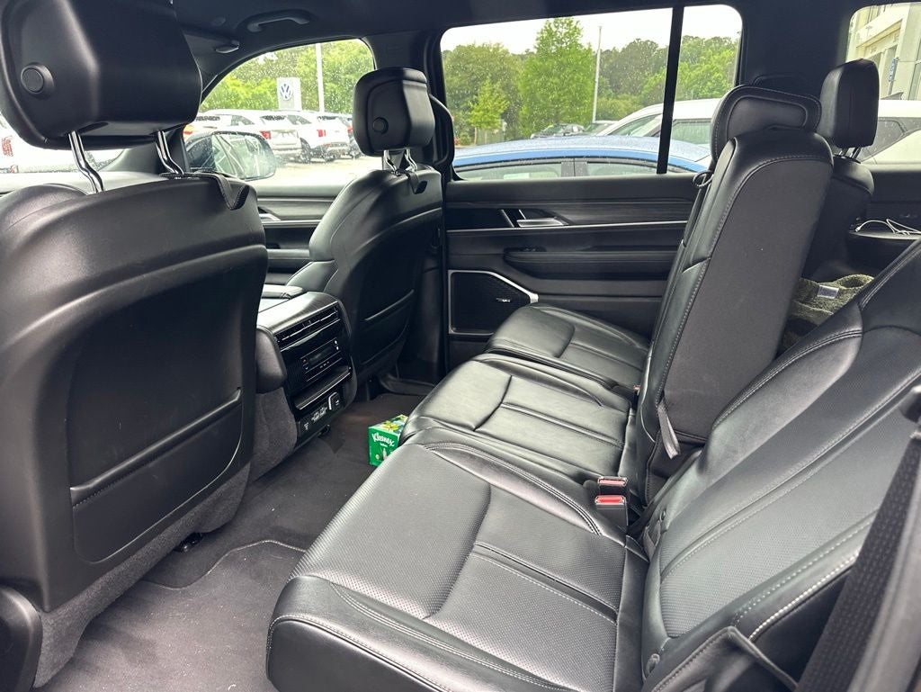 2024 Jeep Wagoneer L Series II