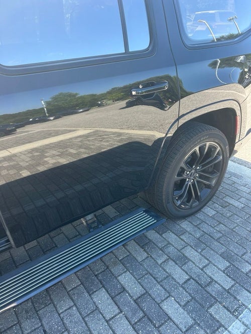 2023 Jeep Grand Wagoneer Series III
