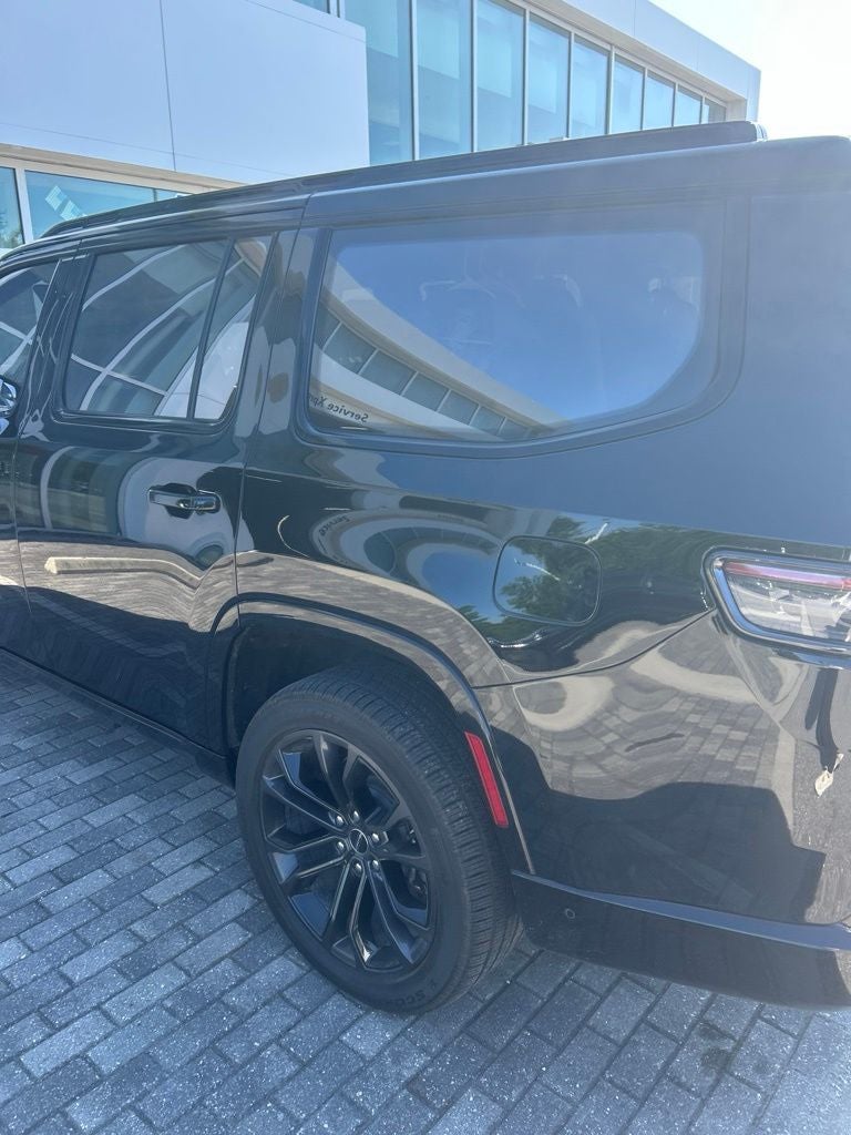 2023 Jeep Grand Wagoneer Series III