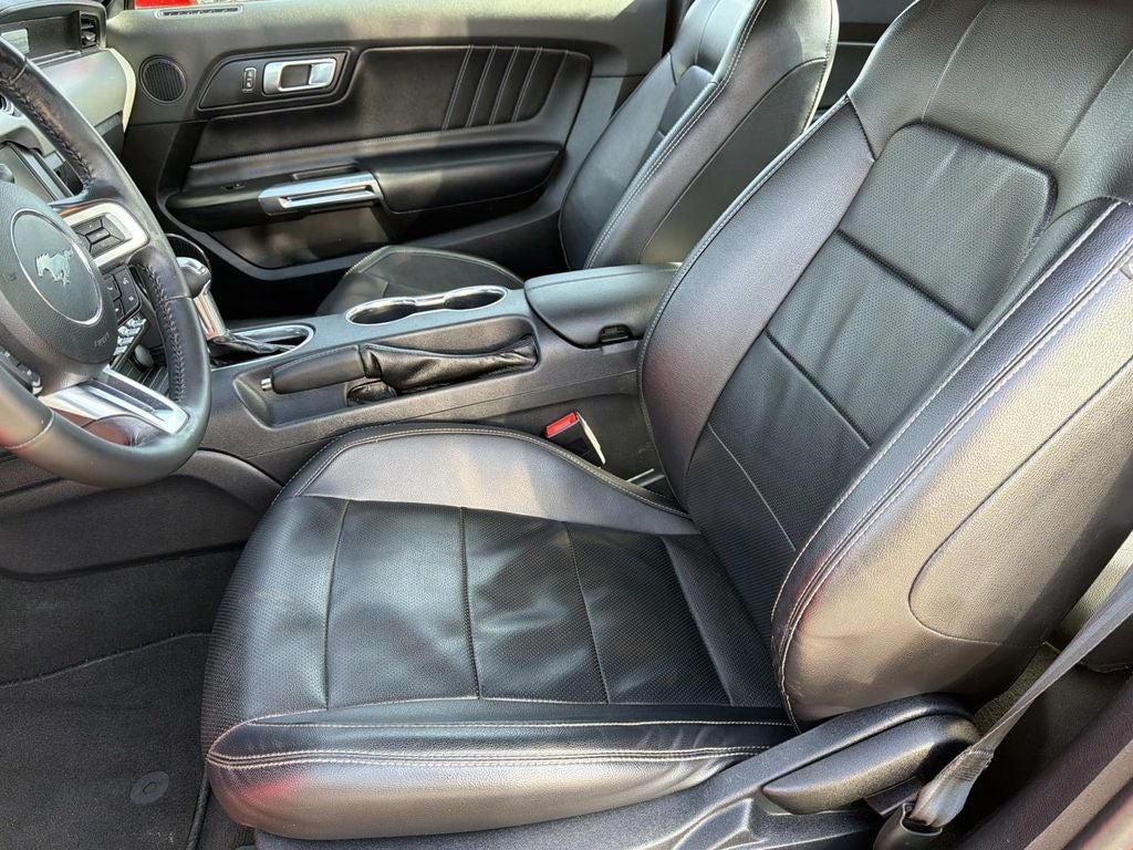 2022 Ford Mustang EcoBoost Premium