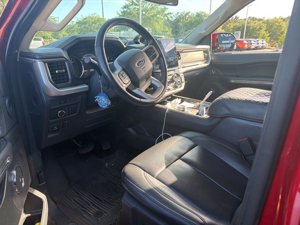 2022 Ford Expedition Max XLT
