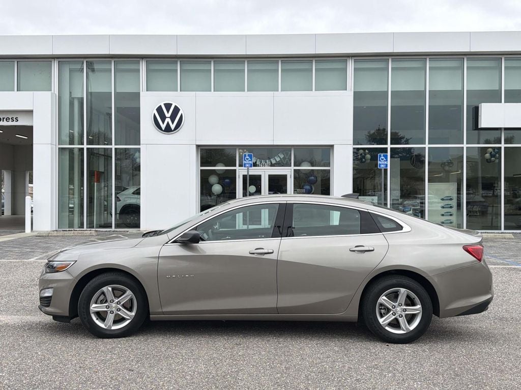 2023 Chevrolet Malibu LS 1LS