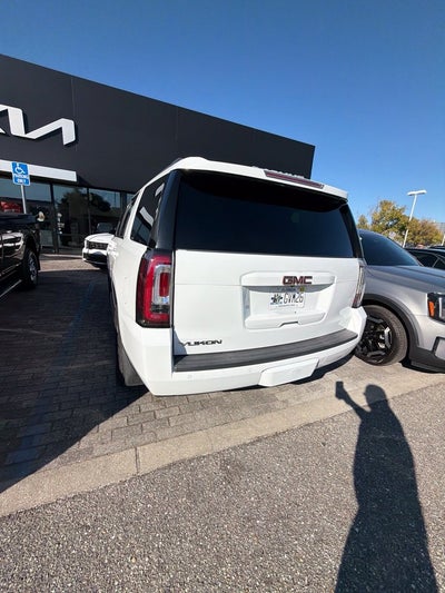 2017 GMC Yukon SLT