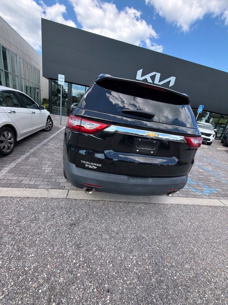 2020 Chevrolet Traverse LS