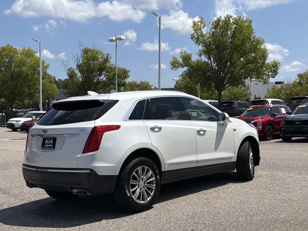 2017 Cadillac XT5 Luxury