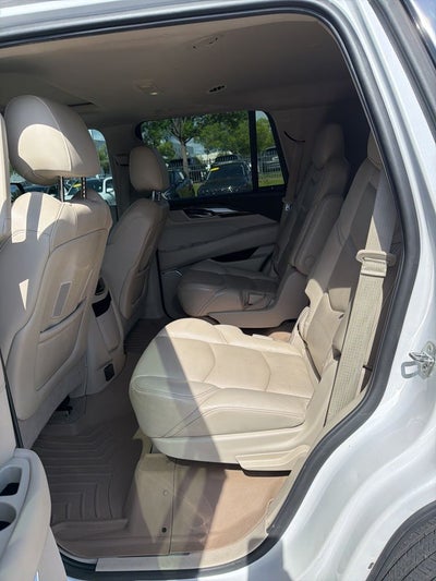 2018 Cadillac Escalade Luxury