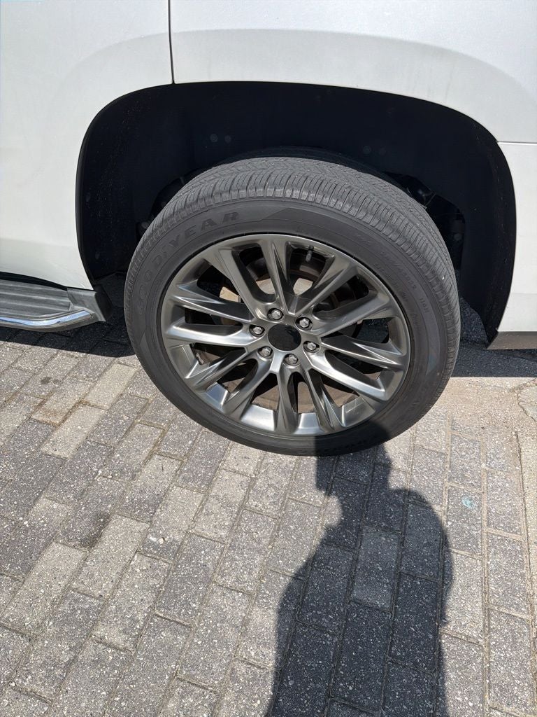 2018 Cadillac Escalade Luxury