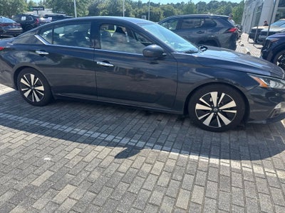 2019 Nissan Altima 2.5 SV