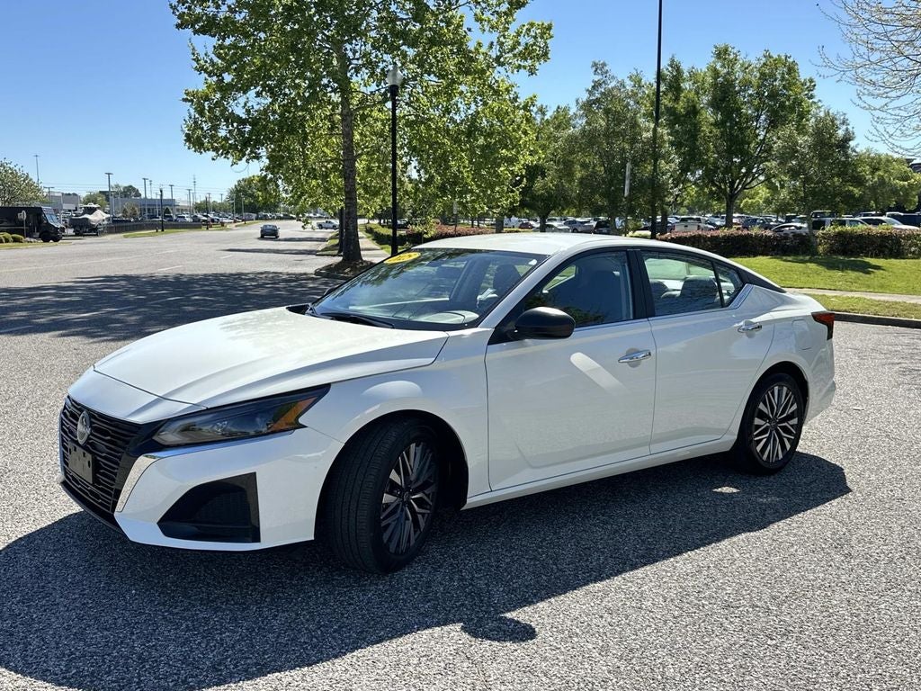 2025 Nissan Altima 2.5 SV