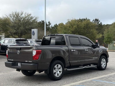2017 Nissan Titan SV