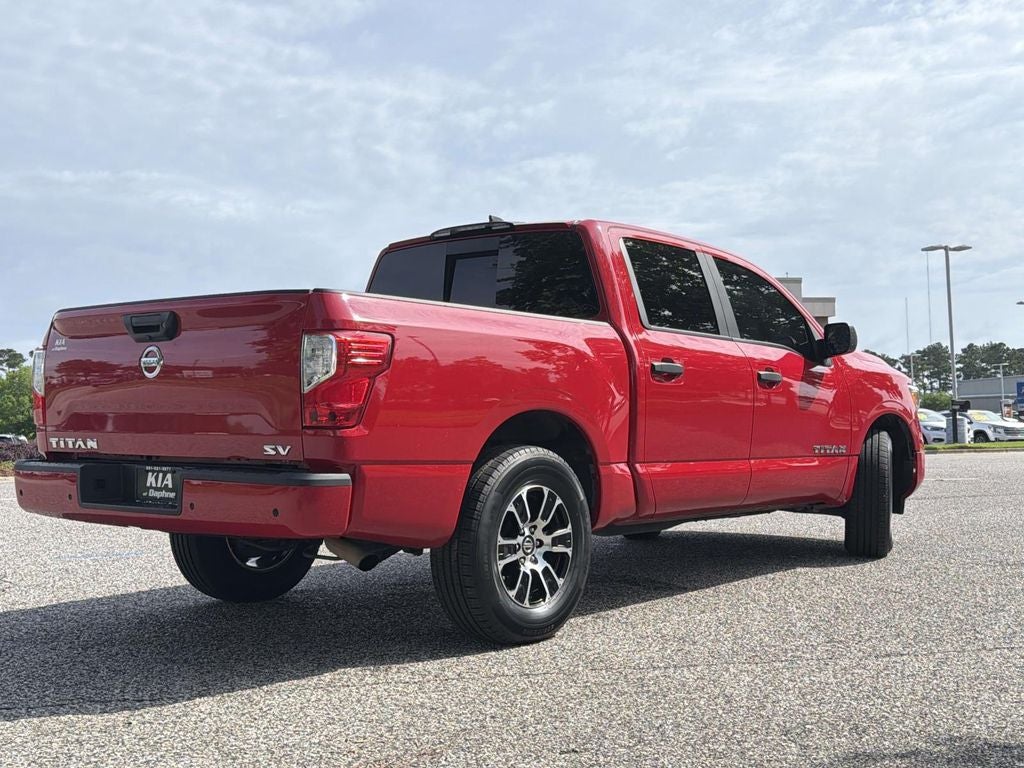 2022 Nissan Titan SV