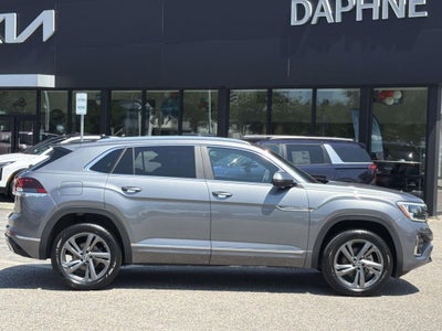 2024 Volkswagen Atlas Cross Sport 2.0T SEL R-Line