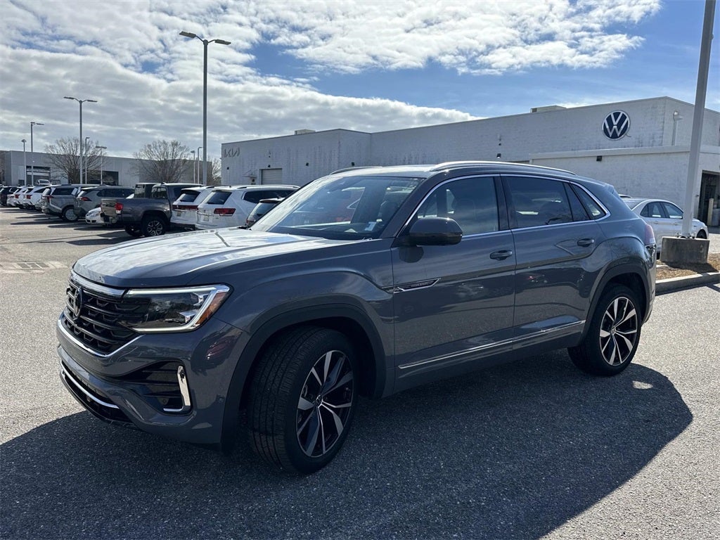 2024 Volkswagen Atlas Cross Sport 2.0T SEL Premium R-Line