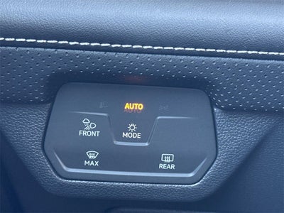 2024 Volkswagen Atlas Cross Sport 2.0T SEL Premium R-Line