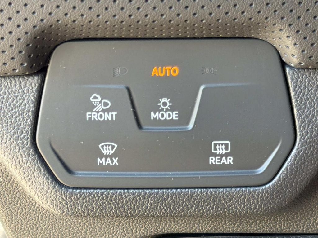 2024 Volkswagen Atlas Cross Sport 2.0T SEL Premium R-Line