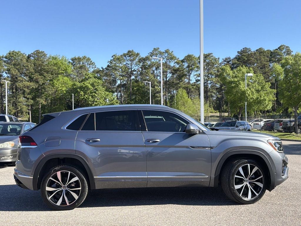 2024 Volkswagen Atlas Cross Sport 2.0T SEL Premium R-Line