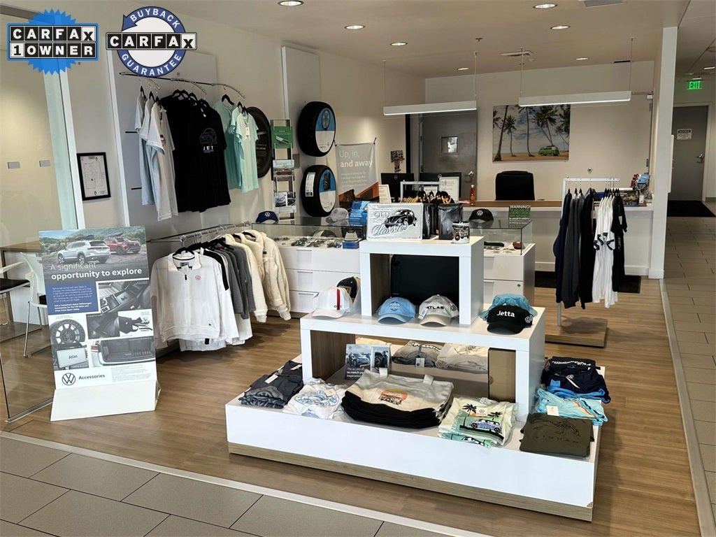 2022 Volkswagen Atlas Cross Sport 3.6L V6 SEL Premium R-Line