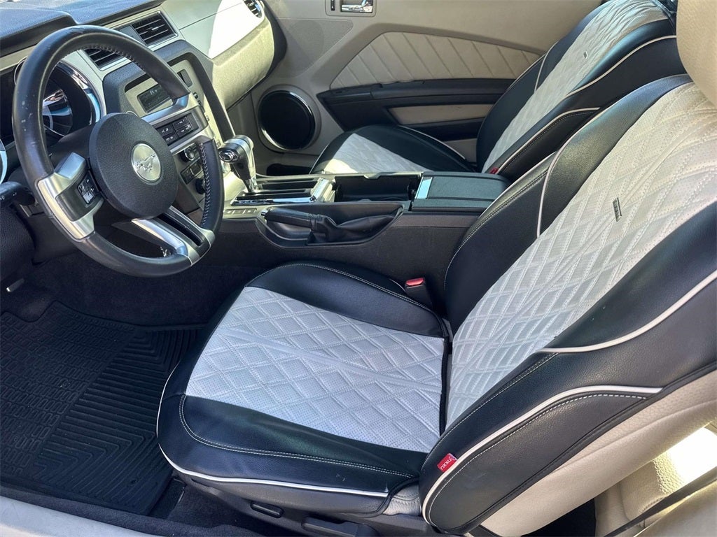 2011 Ford Mustang GT Premium