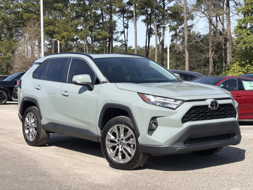 2023 Toyota RAV4 XLE Premium