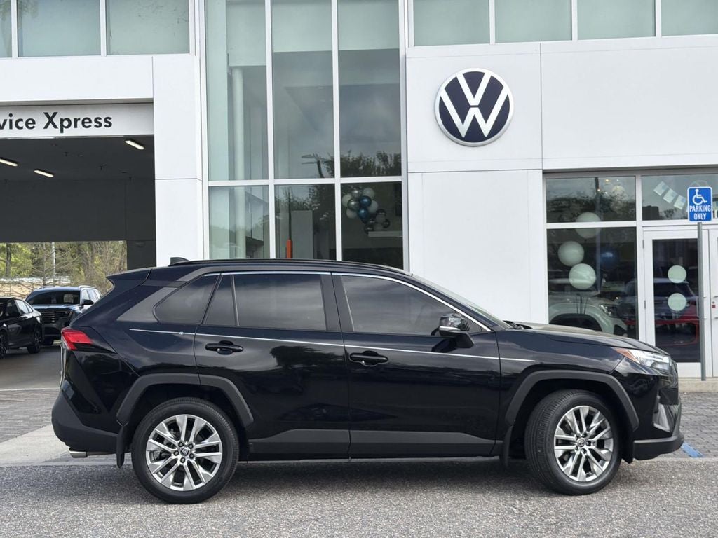 2024 Toyota RAV4 XLE Premium