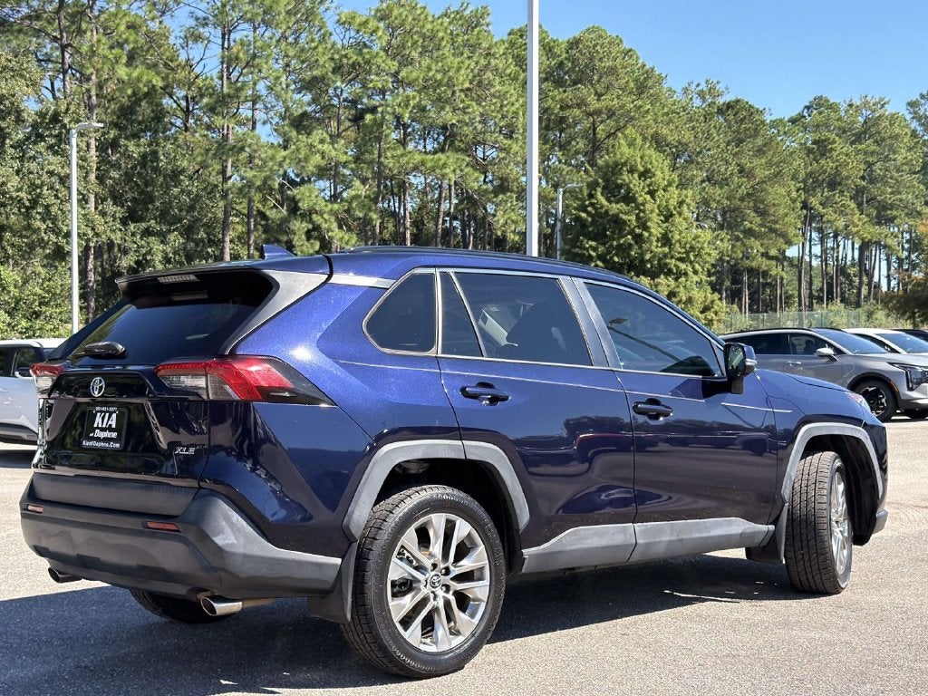 2019 Toyota RAV4 XLE Premium