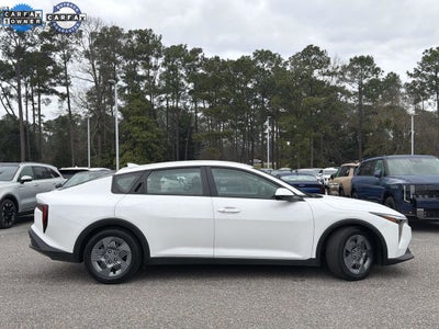 2025 Kia K4 LX