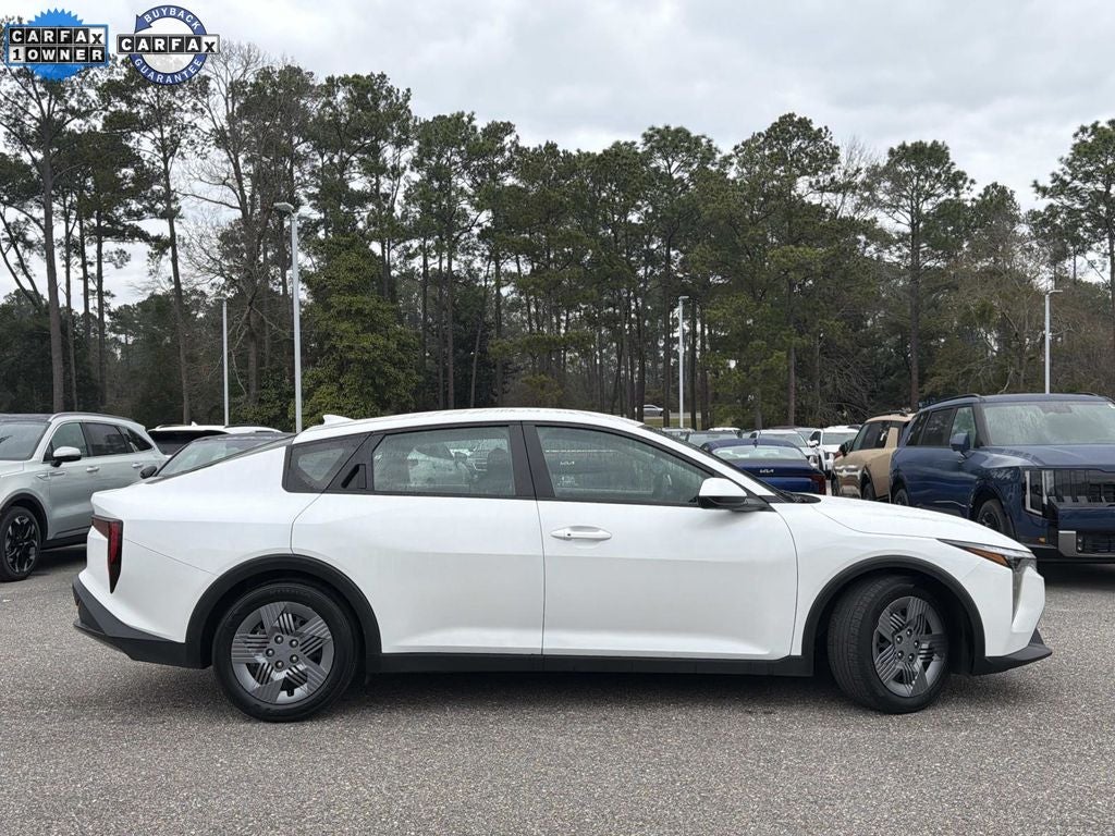 2025 Kia K4 LX