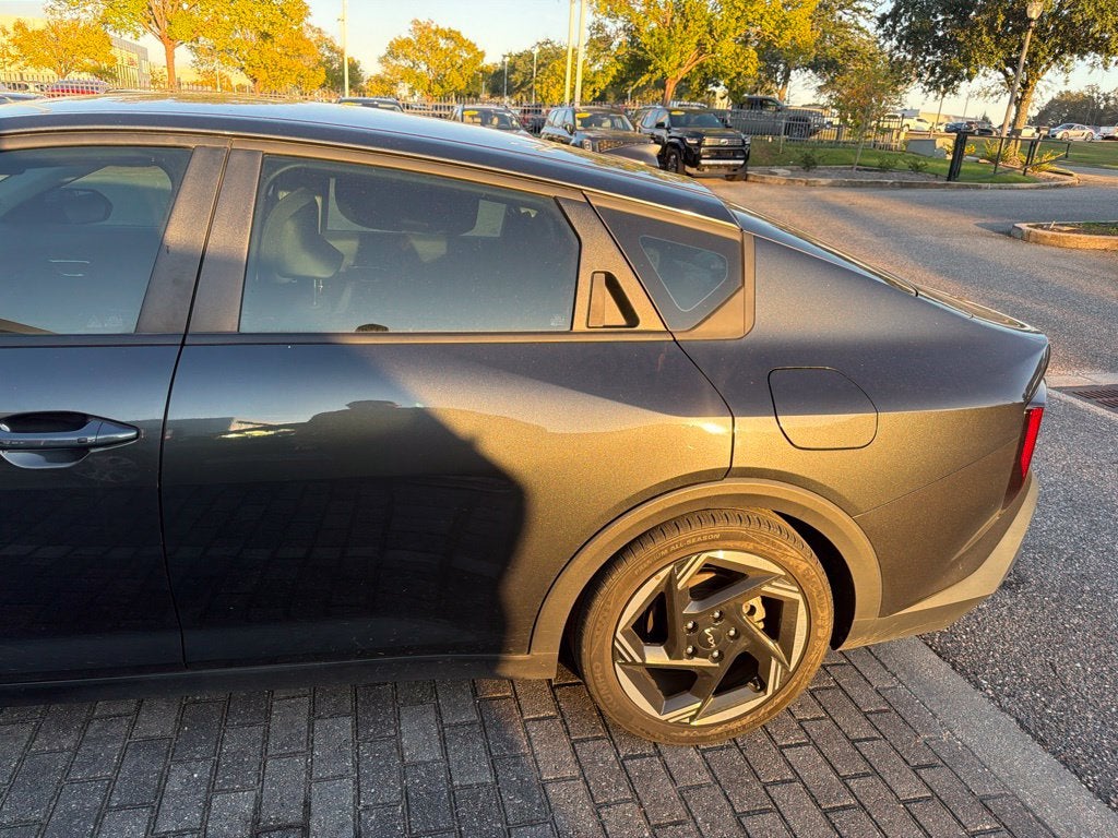 2025 Kia K4 EX