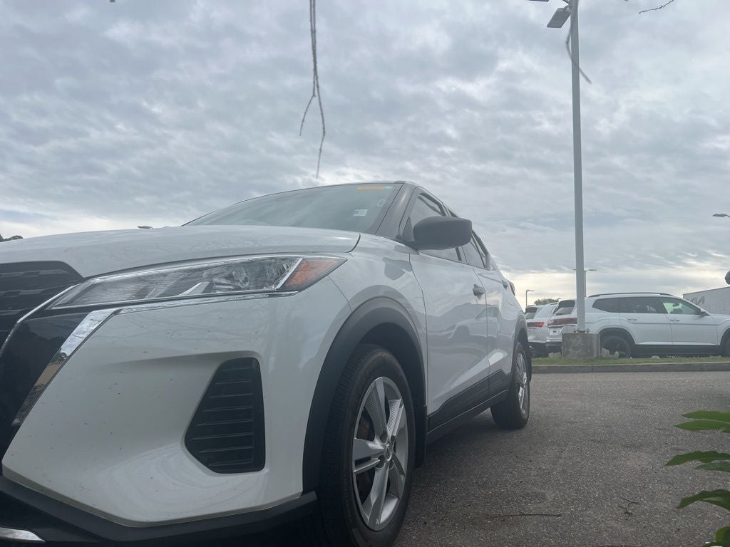 2024 Nissan Kicks S