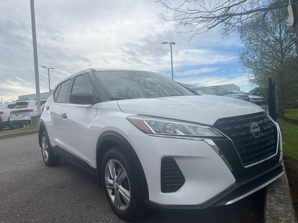 2024 Nissan Kicks S