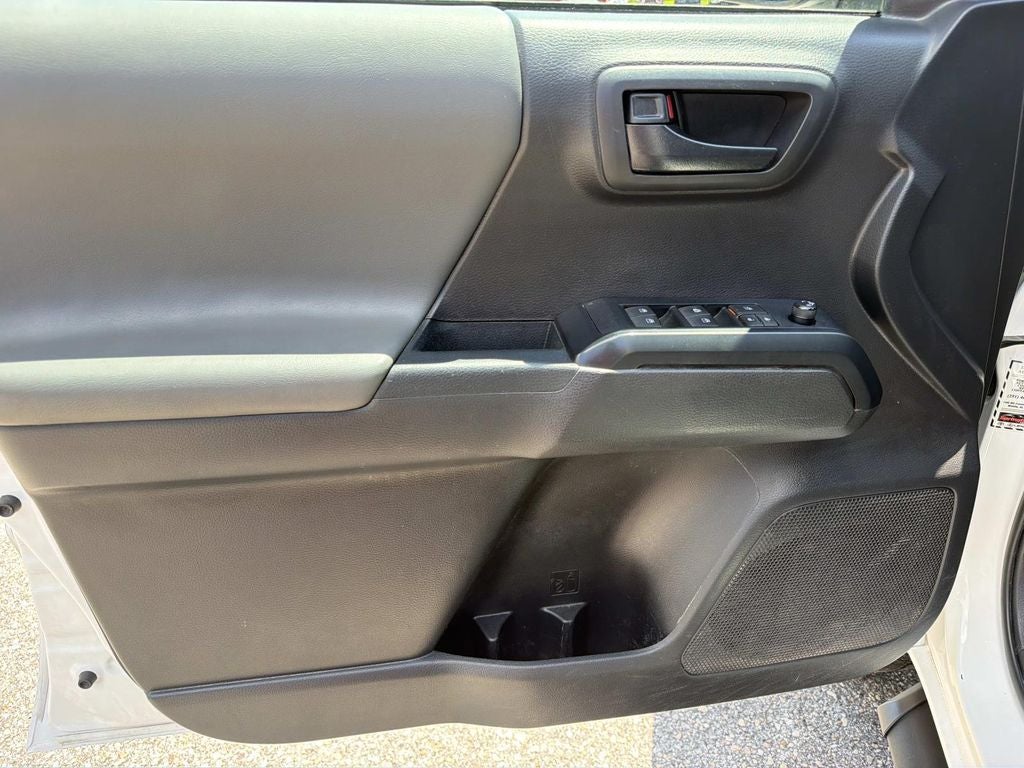 2023 Toyota Tacoma SR 4X4 V6