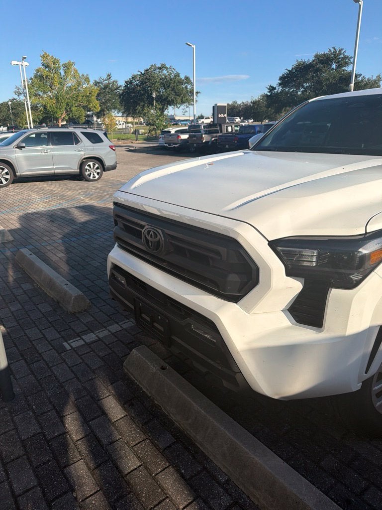 2025 Toyota Tacoma SR5
