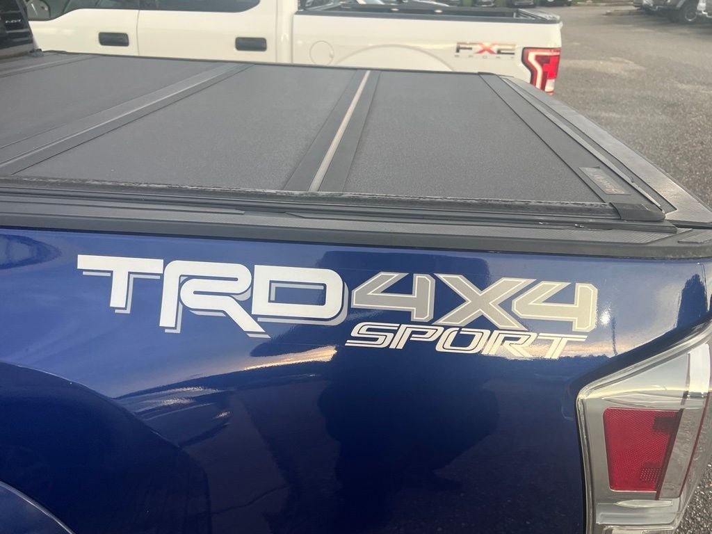 2022 Toyota Tacoma TRD Sport V6