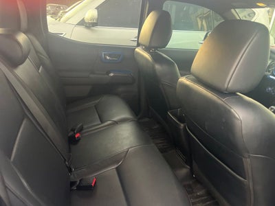 2022 Toyota Tacoma TRD Sport V6