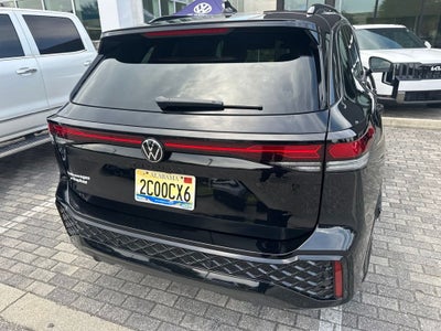2025 Volkswagen Tiguan 2.0T SE R-Line Black