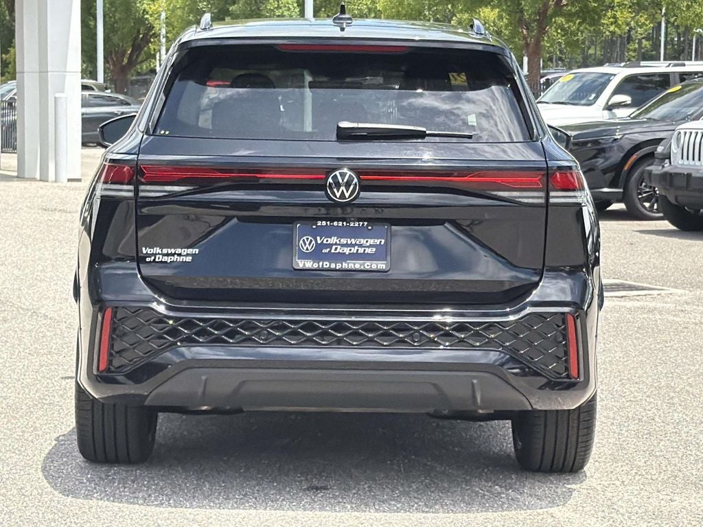 2025 Volkswagen Tiguan 2.0T SE R-Line Black