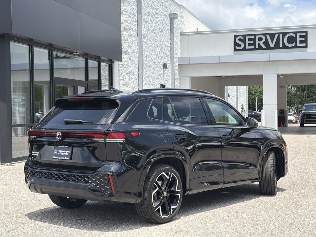 2025 Volkswagen Tiguan 2.0T SE R-Line Black