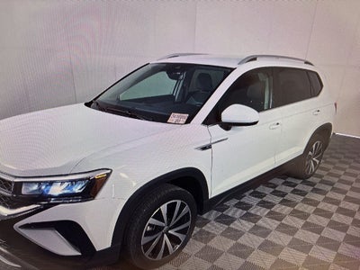 2024 Volkswagen Taos 1.5T SE