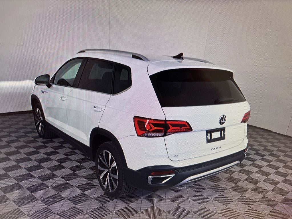 2024 Volkswagen Taos 1.5T SE
