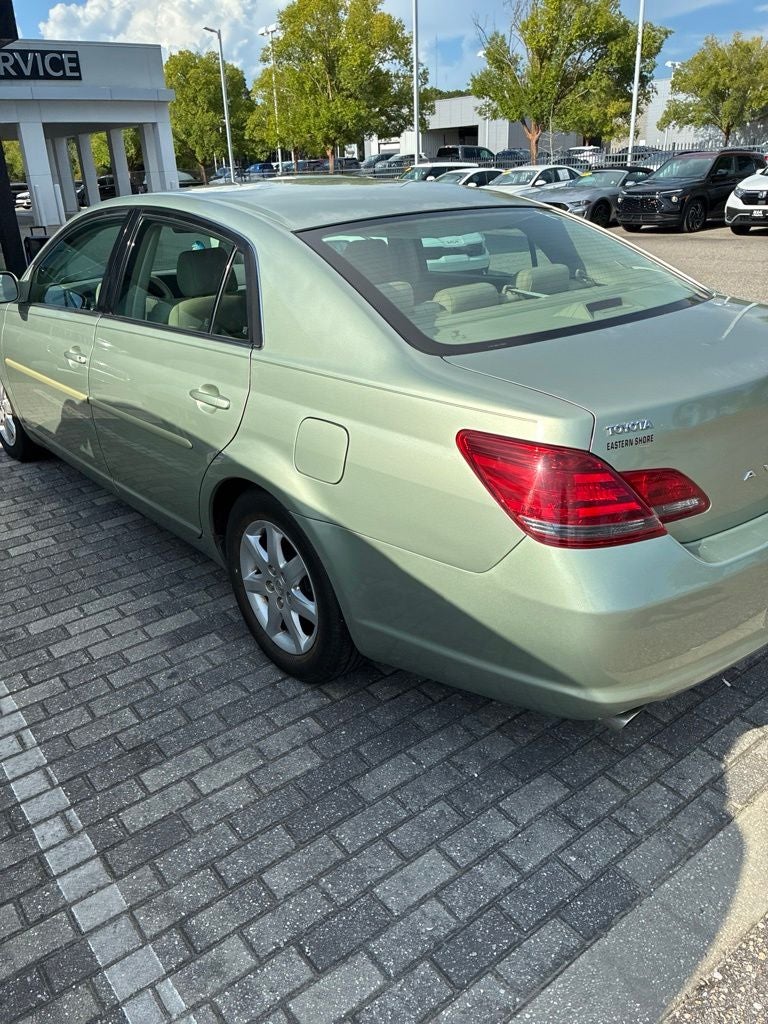 2008 Toyota Avalon XL