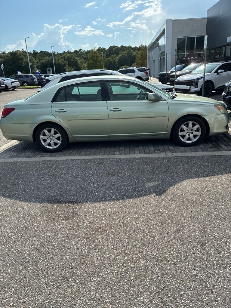 2008 Toyota Avalon XL