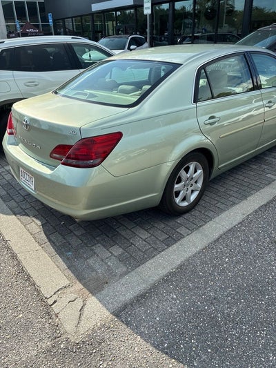 2008 Toyota Avalon XL