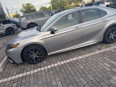 2023 Toyota Camry SE