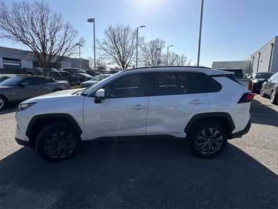 2022 Toyota RAV4 Hybrid XLE Premium