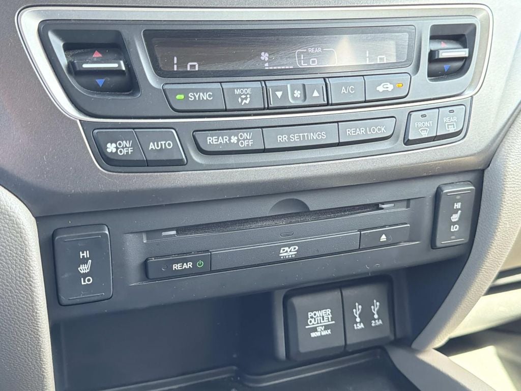 2016 Honda Pilot EX-L w/Rear Entertainment System